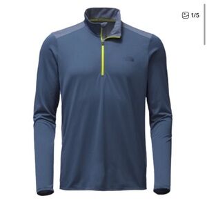 The North Face Mountain Athlete Versitas Quarter-Zip stripe Top Men's L